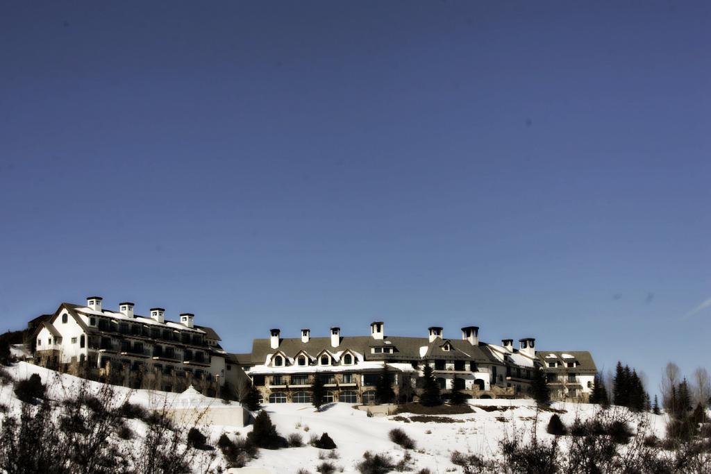 The Lodge & Spa At Cordillera Edwards Exterior photo